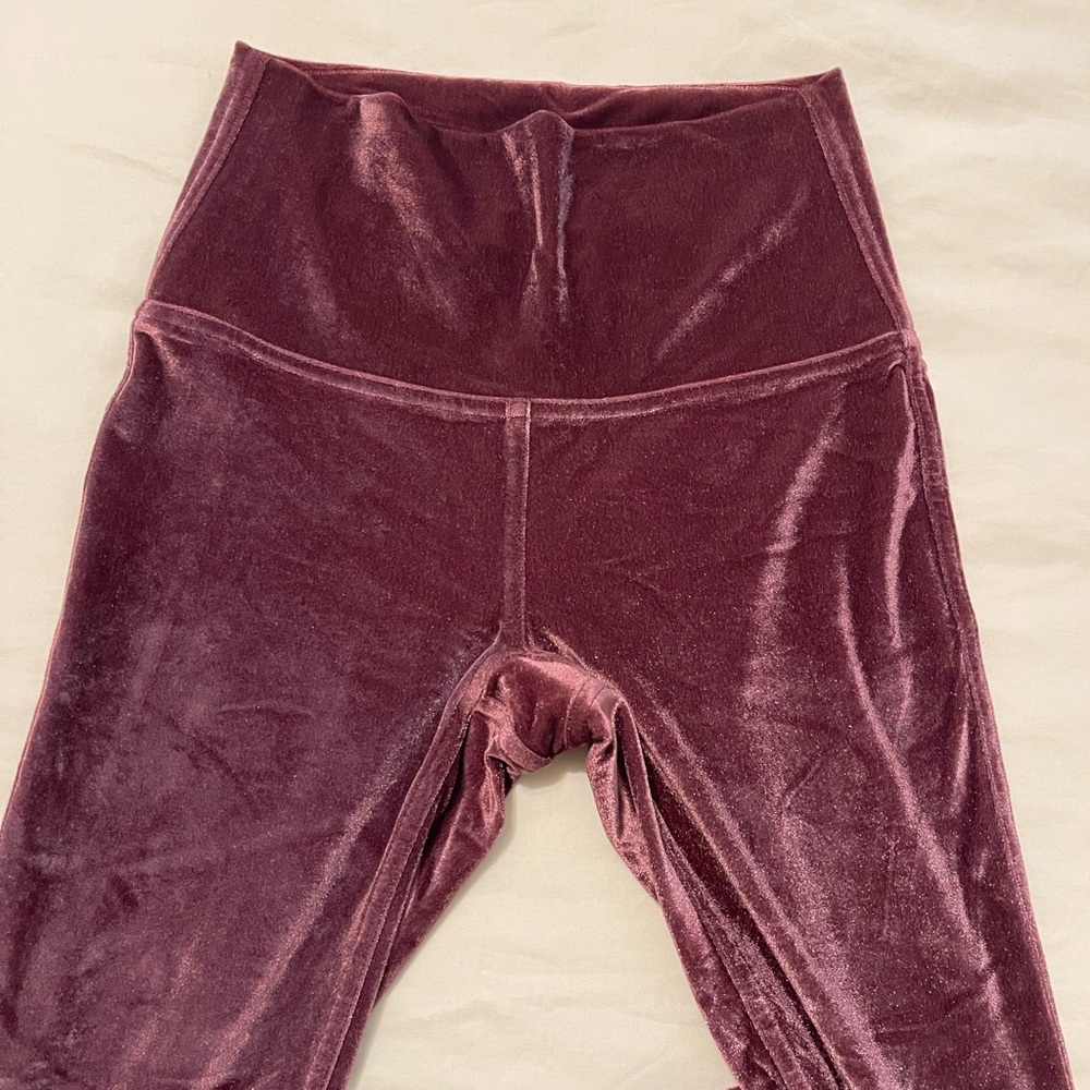 Lululemon wunder lounge velvet leggings size 4 - Picture 1 of 6